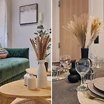 Apartment Montmartre By Studio Prestige